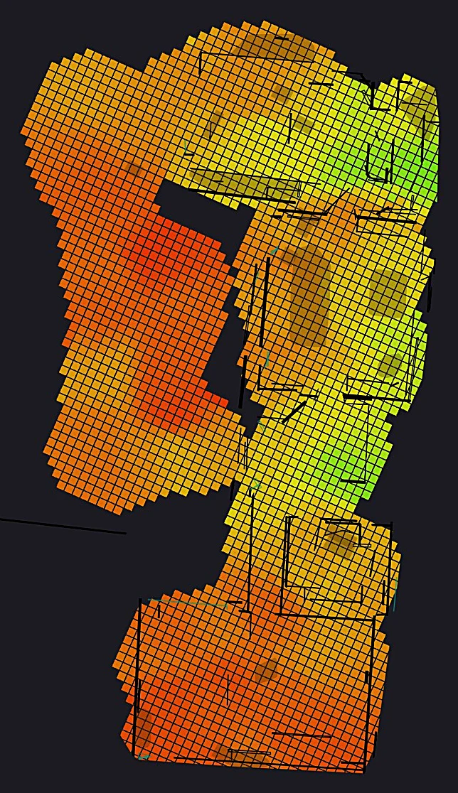 Ground floor Wi-Fi heatmap: strong green zone top-right fading to weak red zone on the left wing and bottom room